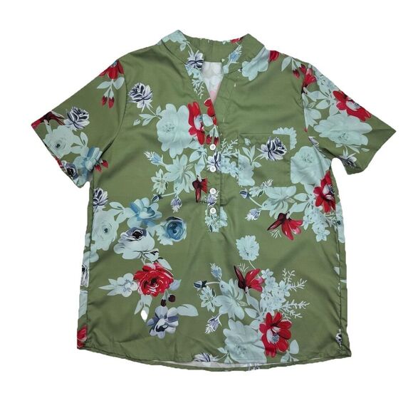 Green Floral Blouse Size Medium V Neck Buttons Short Sleeve Printed Lightweight - Picture 1 of 6